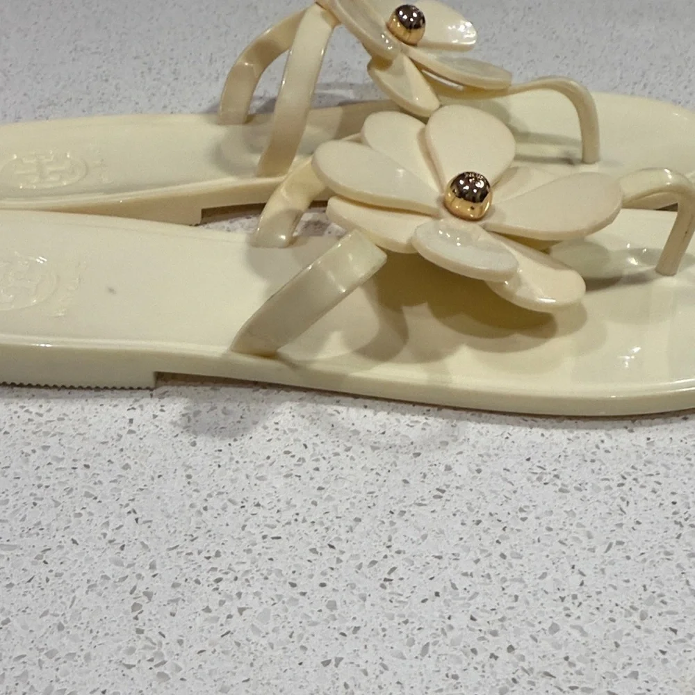 Tory Burch Cream Floral Jelly Thong Sandals